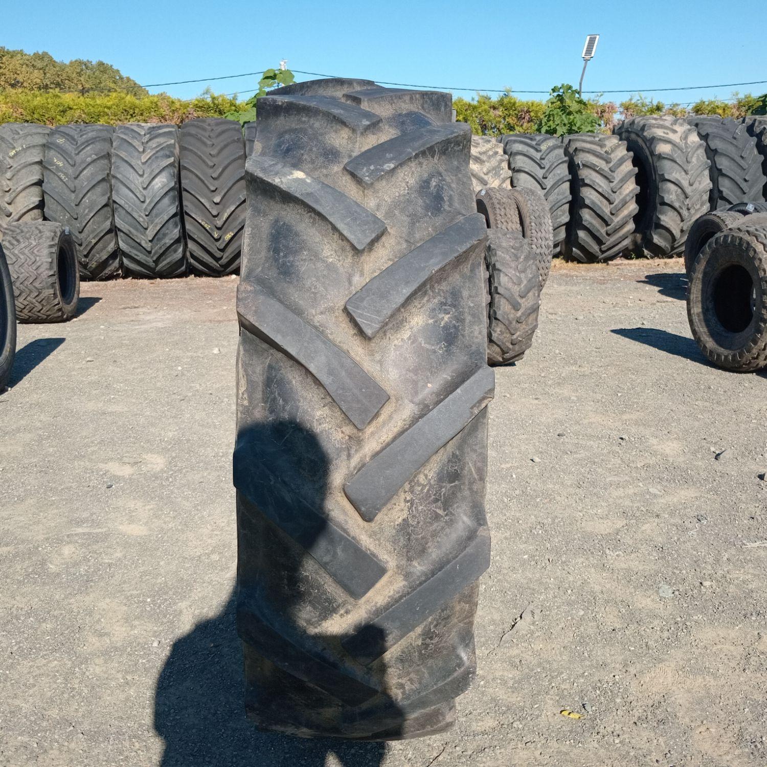  Cauciucuri 13.6R28 (340/85R28) Semperit
