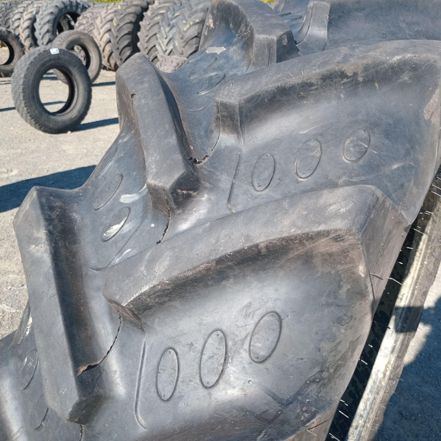  Cauciucuri 380/85R30 (14.9R30) Bkt