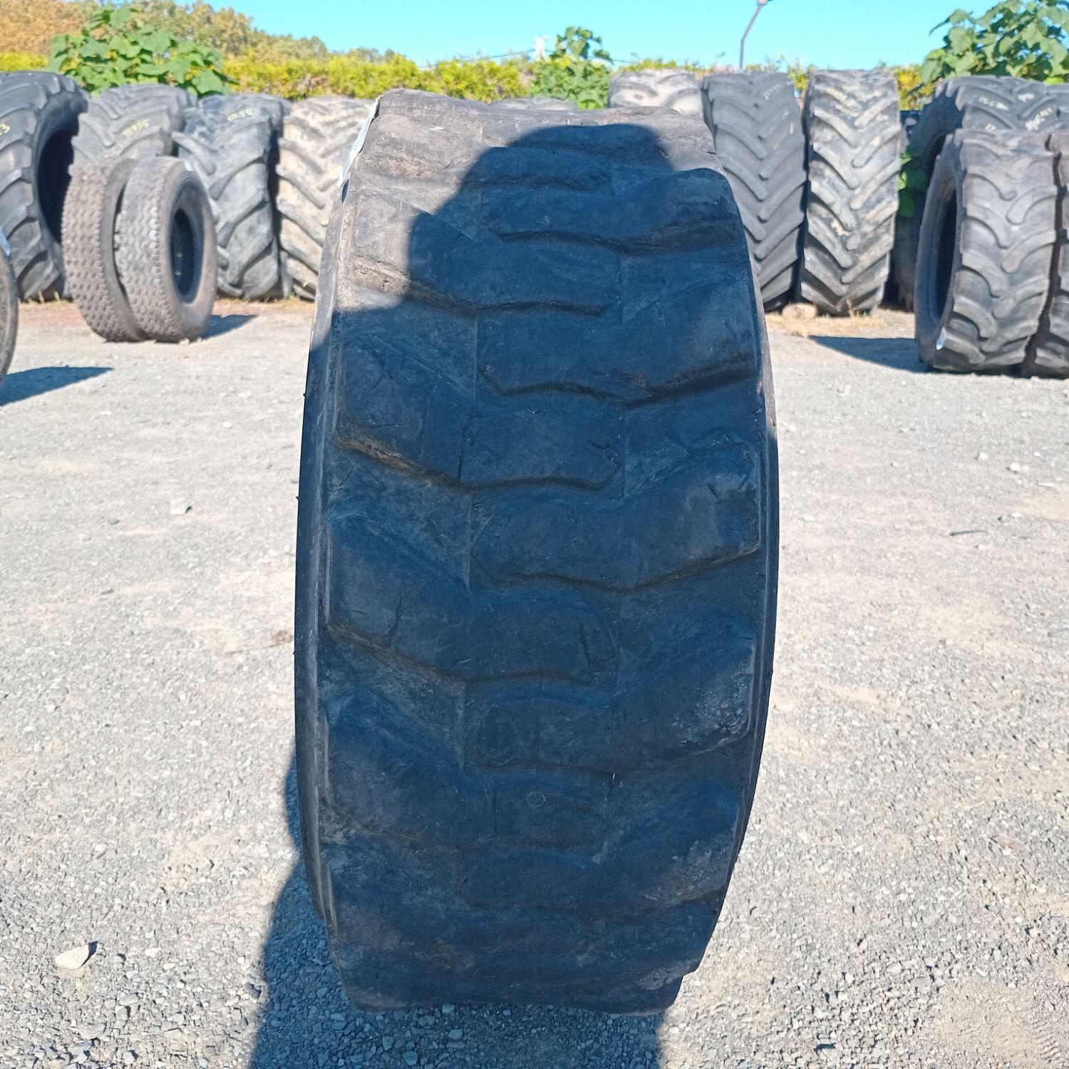  Cauciucuri 10-16.5  Armour