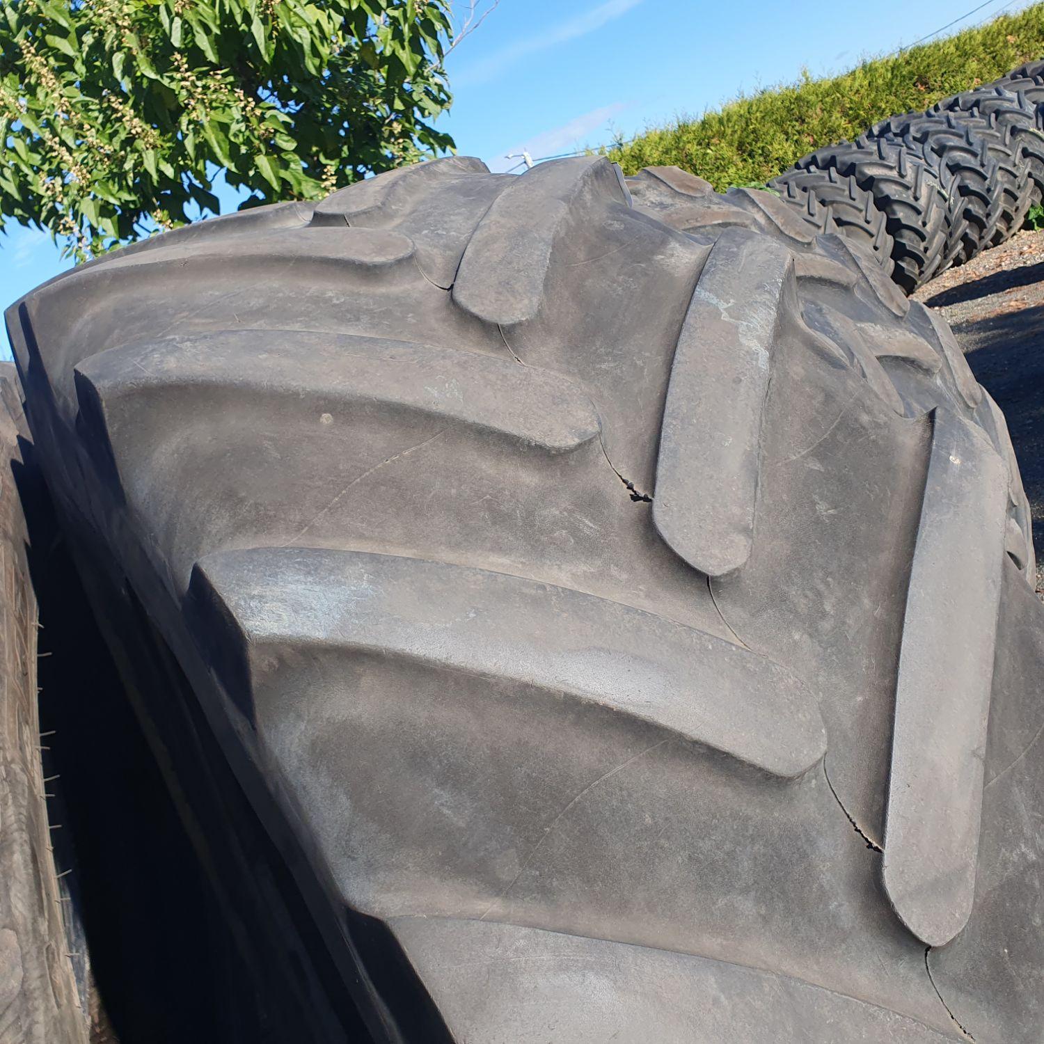  Cauciucuri 580/70R38  Michelin