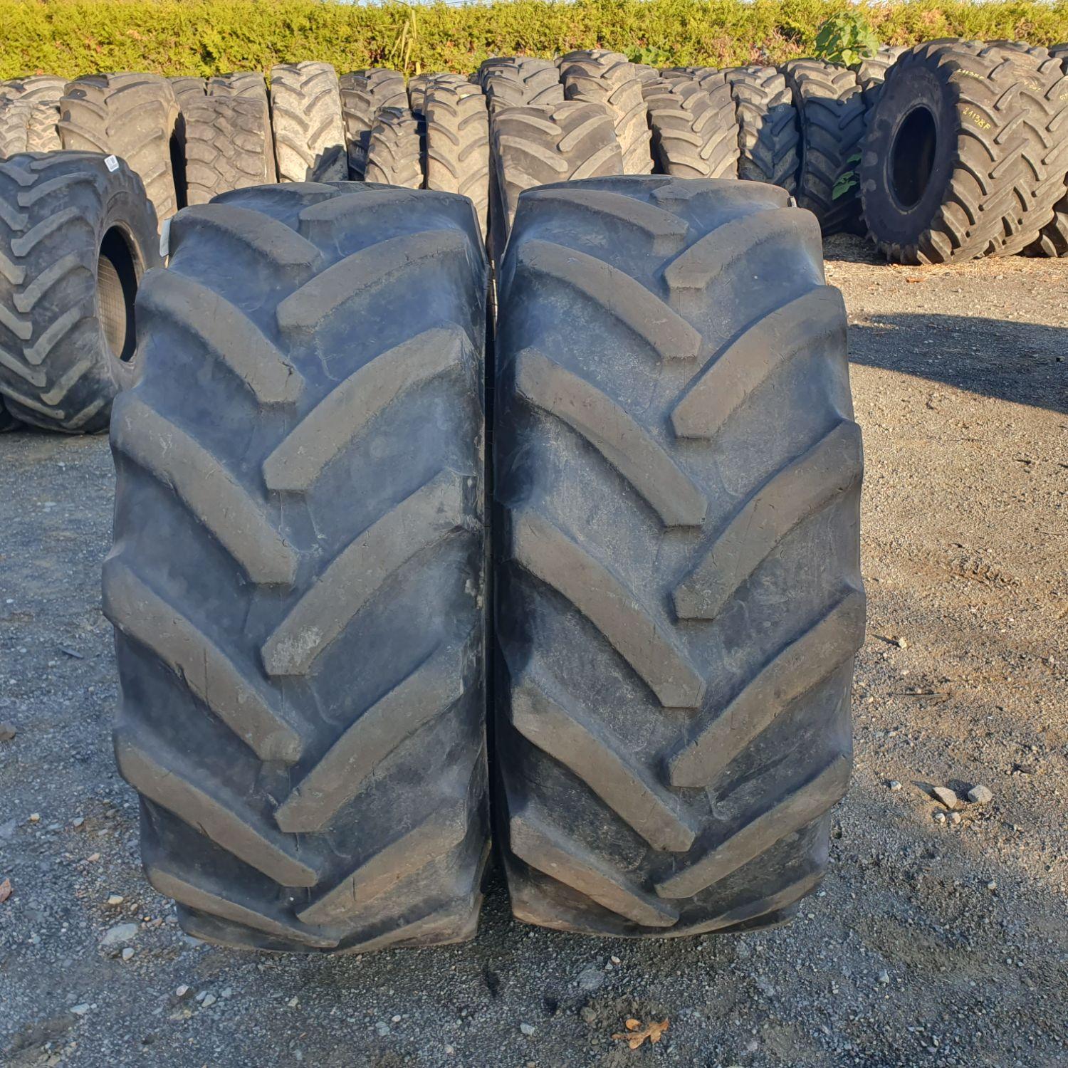  Cauciucuri 460/70R24 (17.5R24) Bkt
