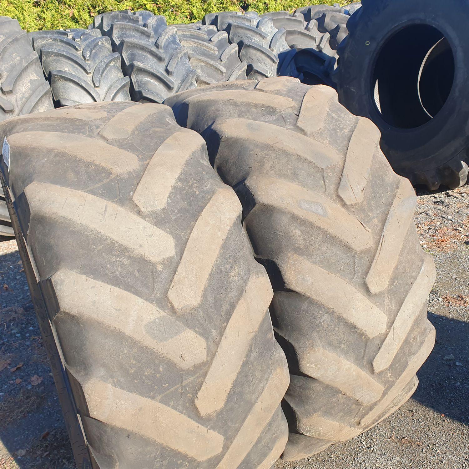  Cauciucuri 460/70R24 (17.5R24) Bkt