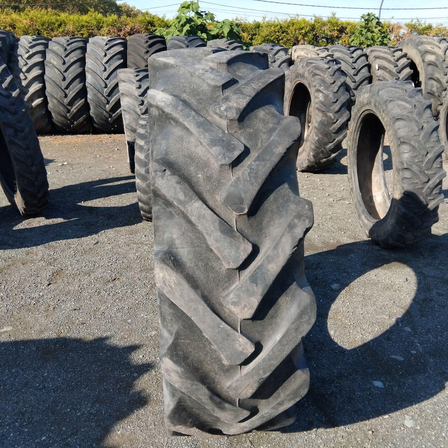  Cauciucuri 16.9-30 (420/85R30) Semperit