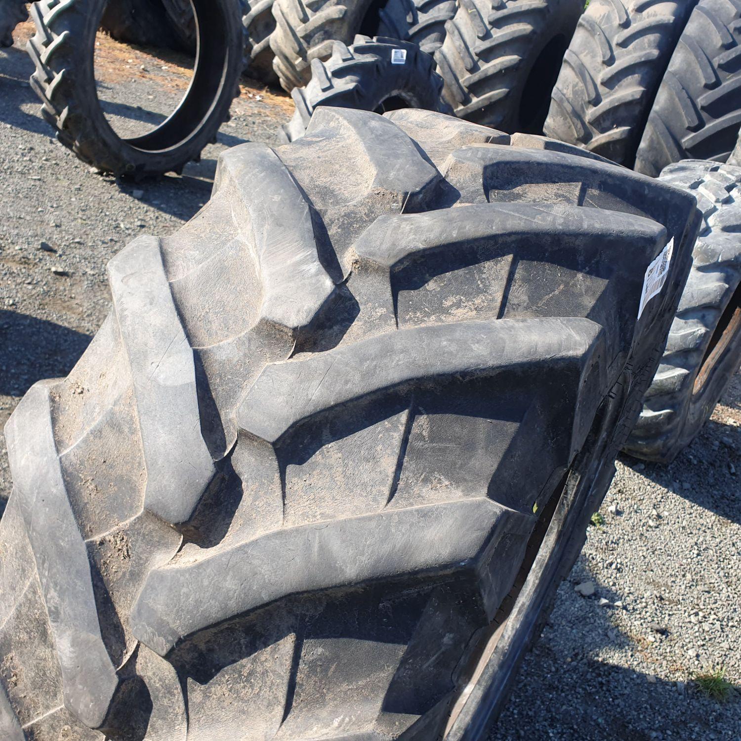  Cauciucuri 440/65R24  Trelleborg