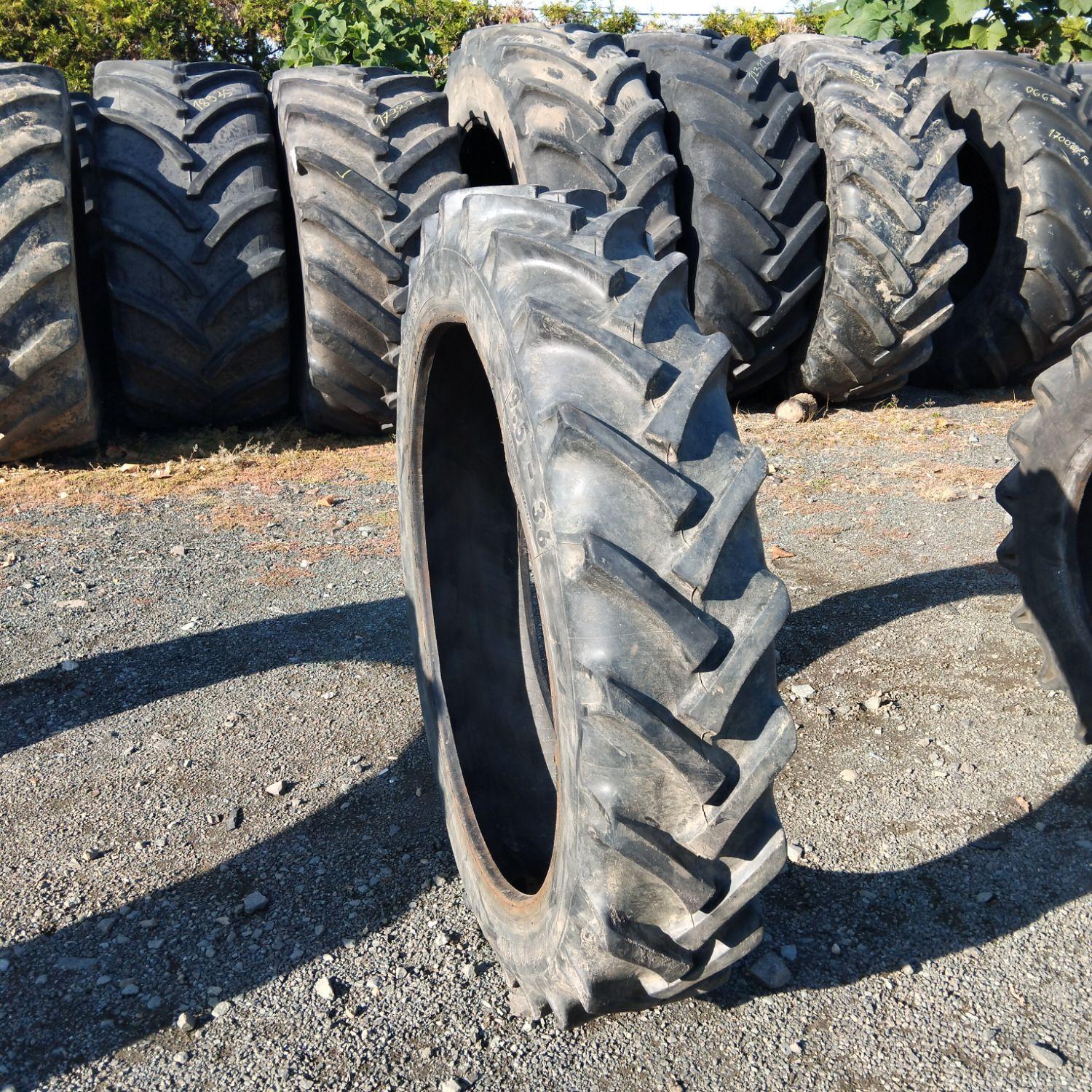  Cauciucuri 9.5-36 (270/80R36) Continental