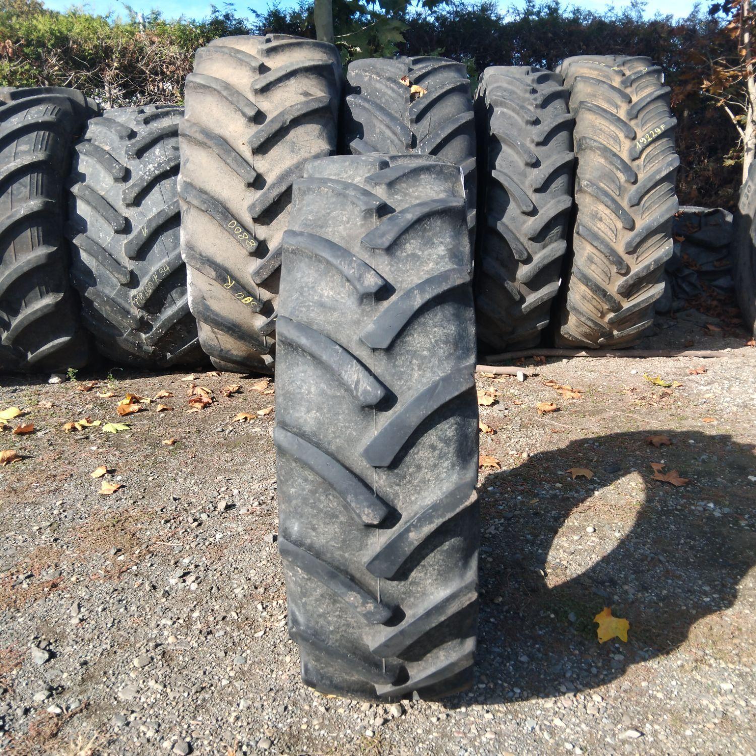  Cauciucuri 340/85R28 (13.6	R28) Mitas