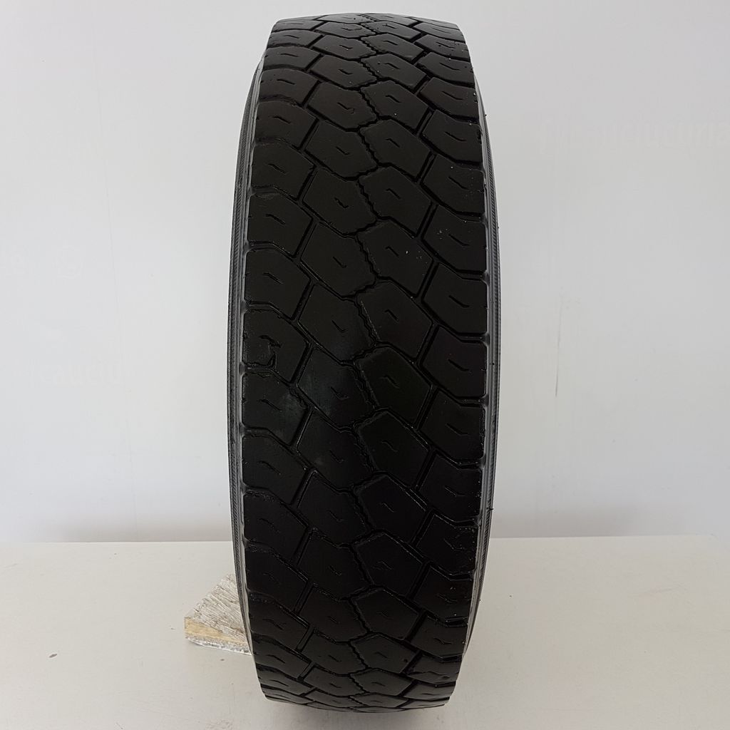 Cauciucuri 215/75 17.5  Toyo