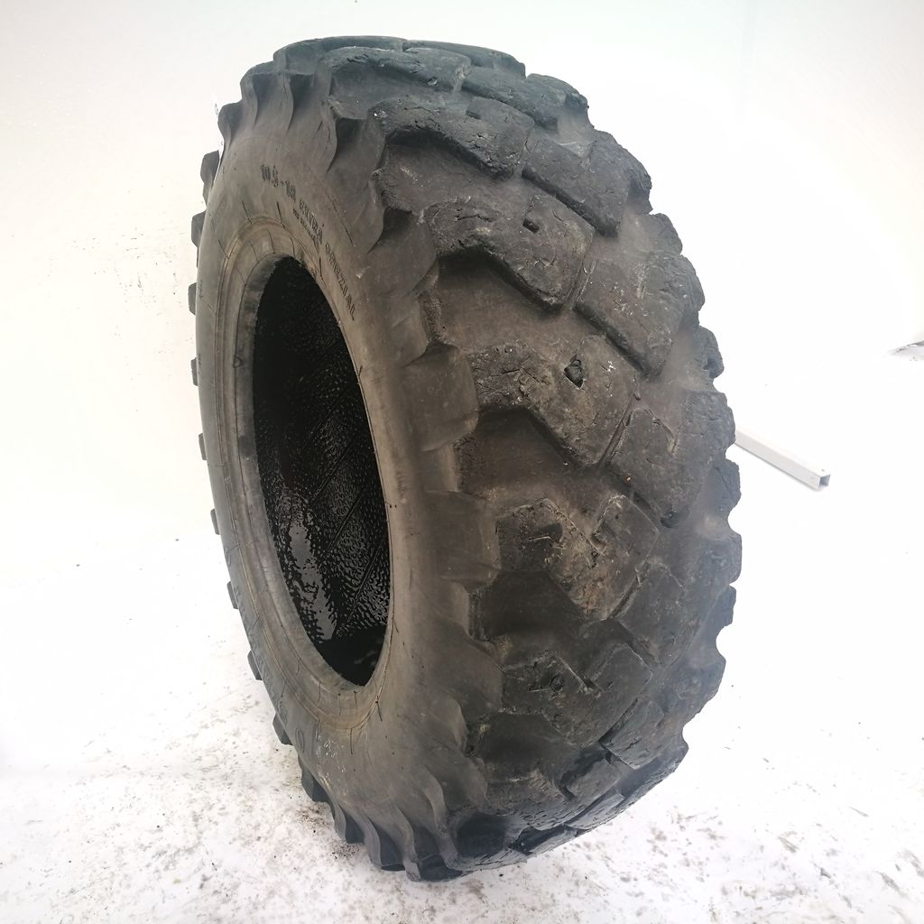  Cauciucuri 10.5 18 (10.5/80R18) Semperit