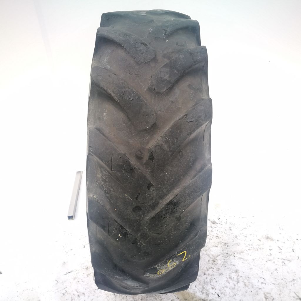 335/80 20 Michelin