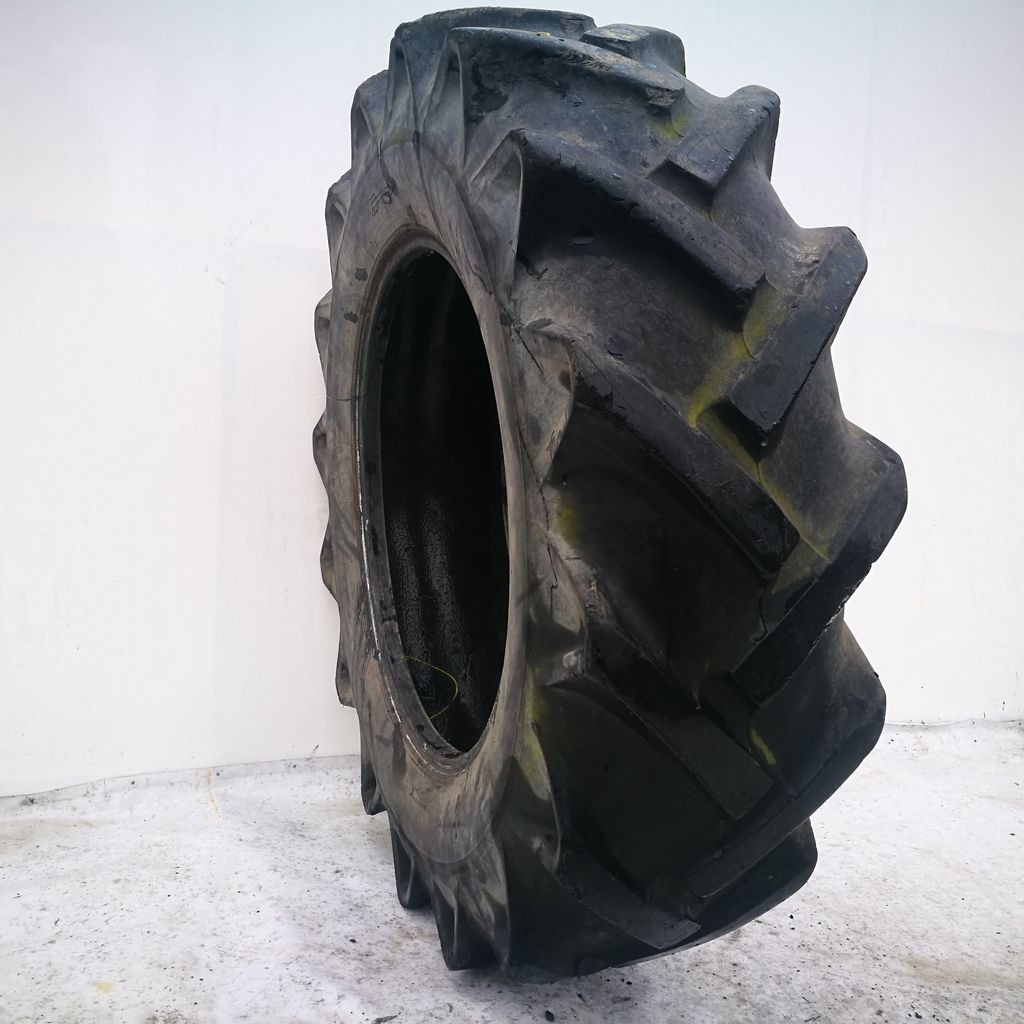 Cauciucuri 14.9 28 (380/85R28) Dunlop