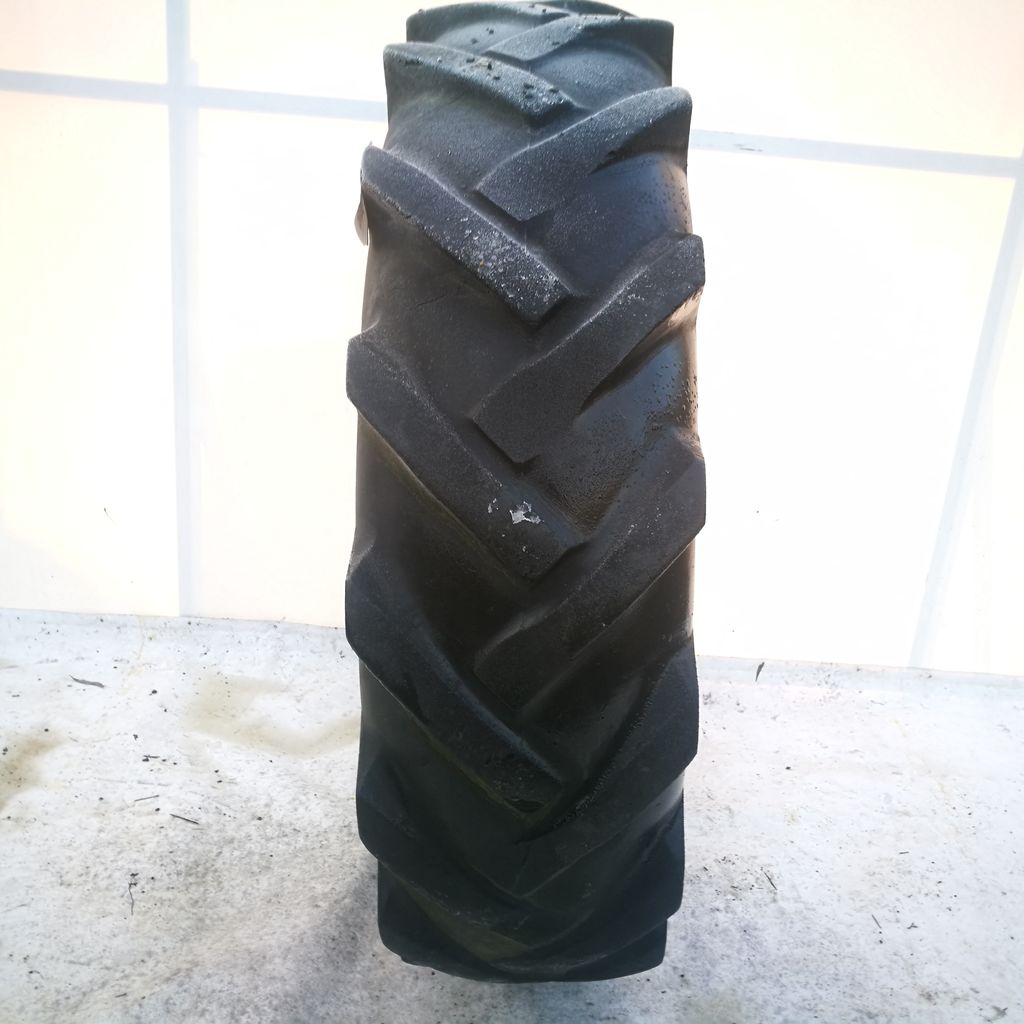  Cauciucuri 12.4 28 (320/85R28) Stomil
