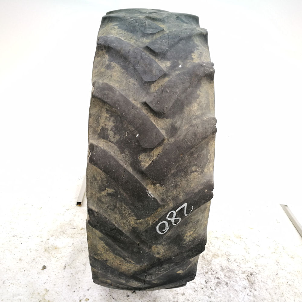  Cauciucuri 340/85 24 (13.6R24) Continental