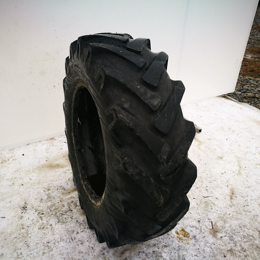  Cauciucuri 10.5 18 (10.5/80R18) Semperit