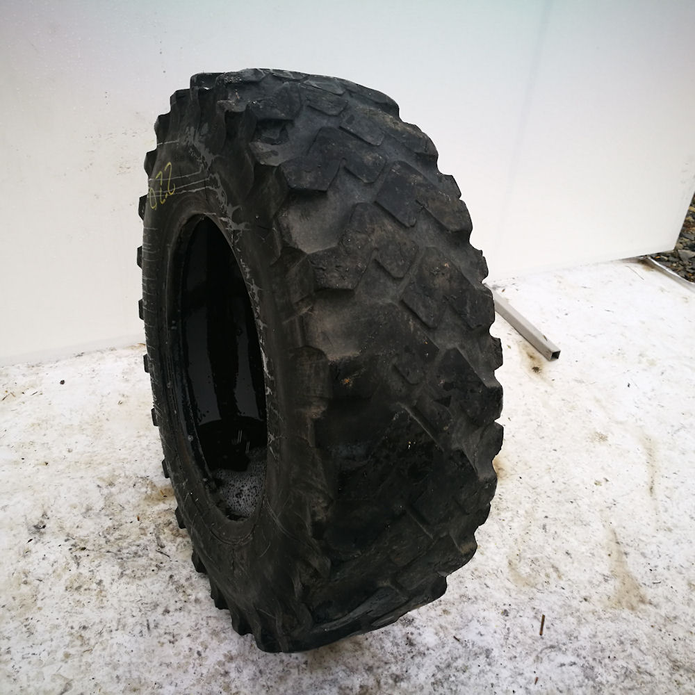  Cauciucuri 10.5 18 (10.5/80R18) Semperit