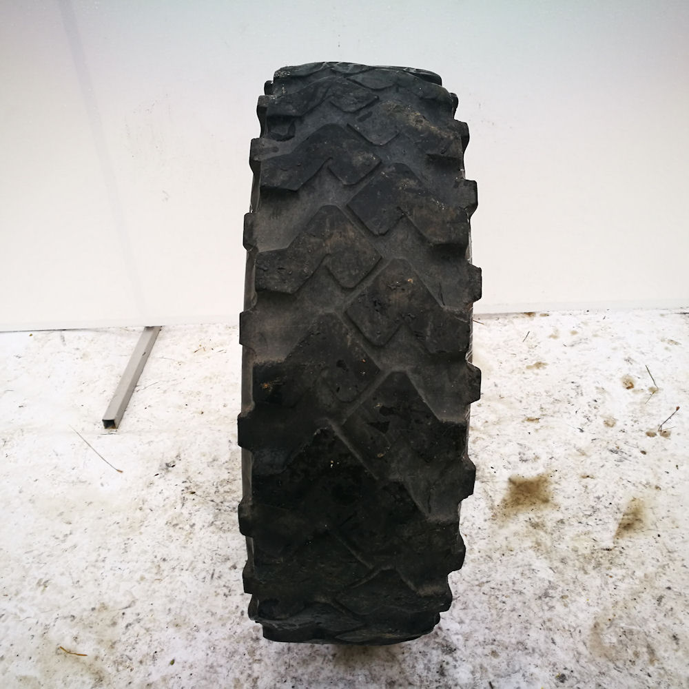  Cauciucuri 10.5 18 (10.5/80R18) Semperit