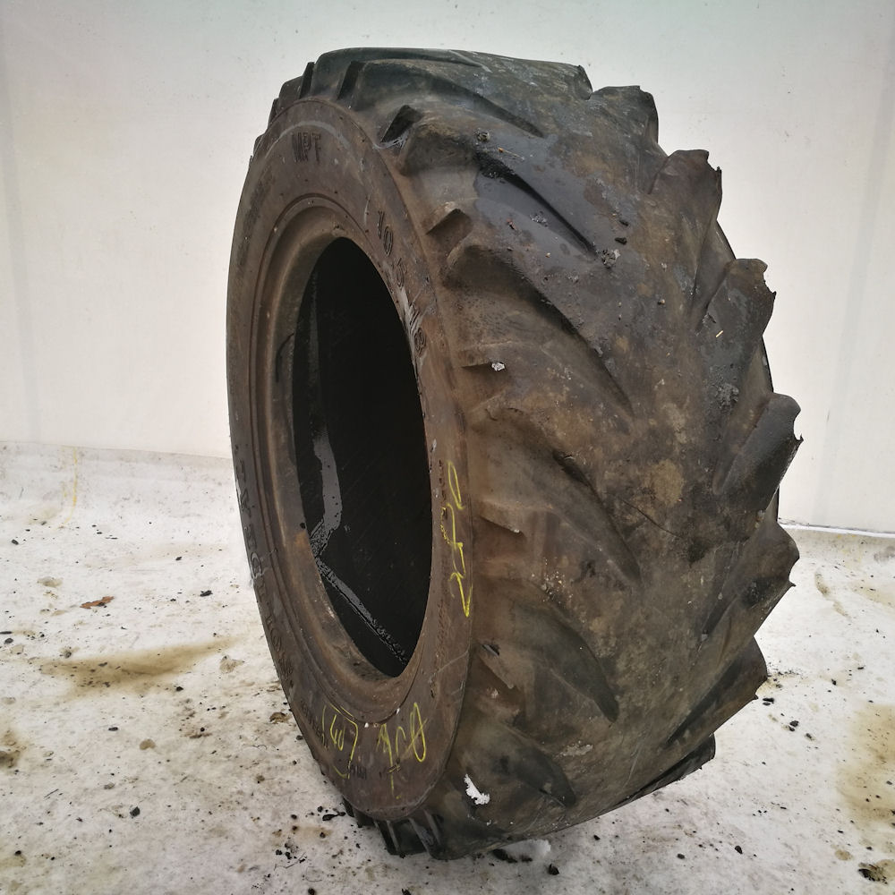 Cauciucuri 10.5 18 (10.5/80R18) Solideal