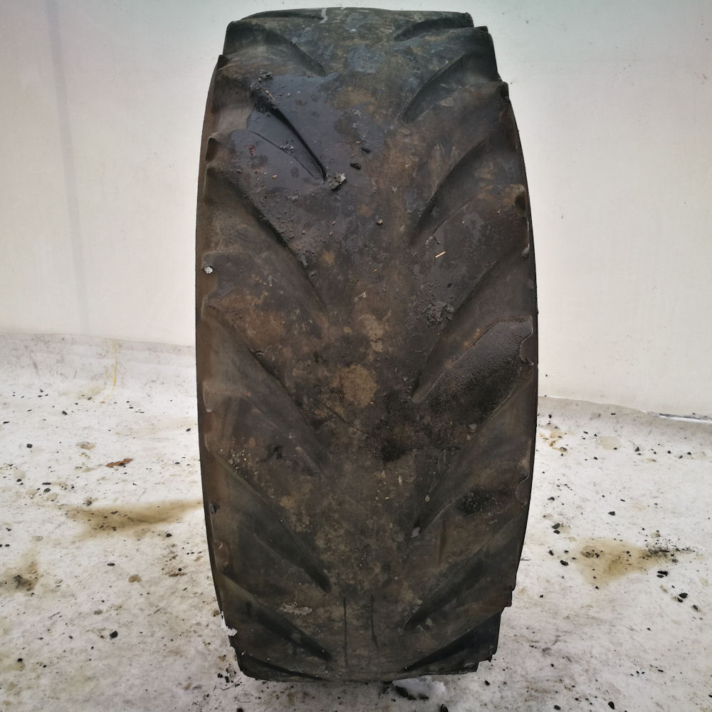  Cauciucuri 10.5 18 (10.5/80R18) Solideal