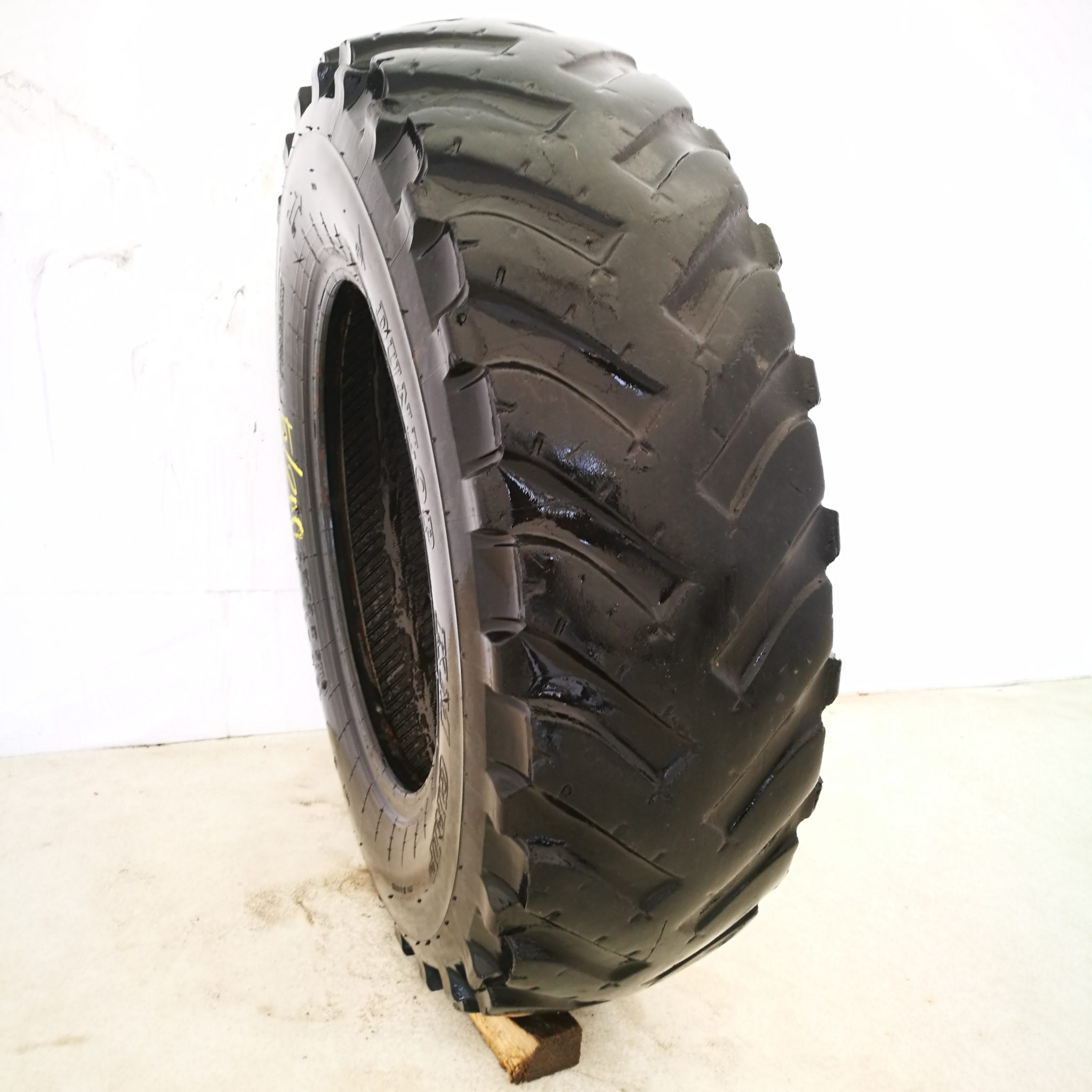  Cauciucuri 10.5 18 (10.5/80R18) Dunlop