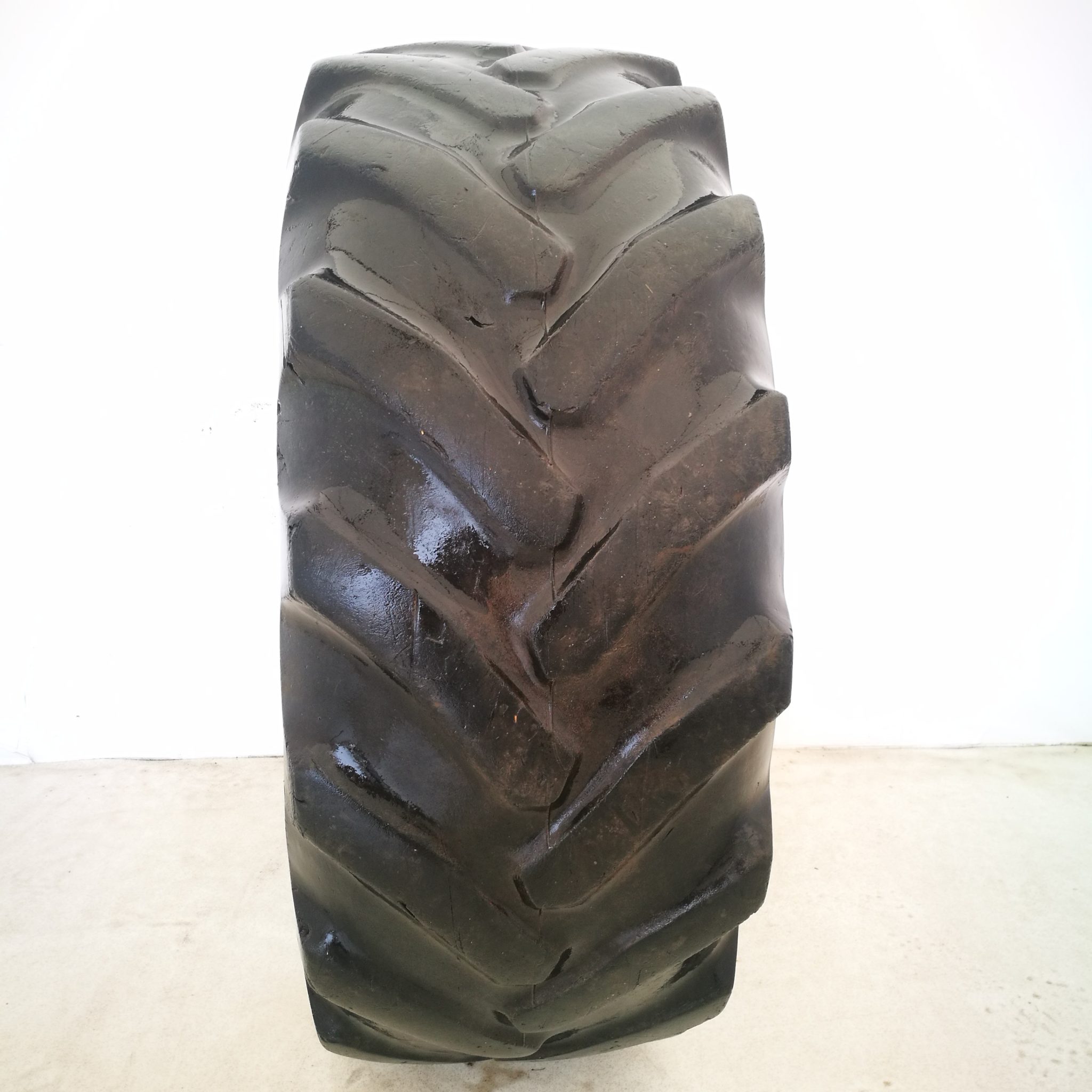  Cauciucuri 460/70R24 Goodyear