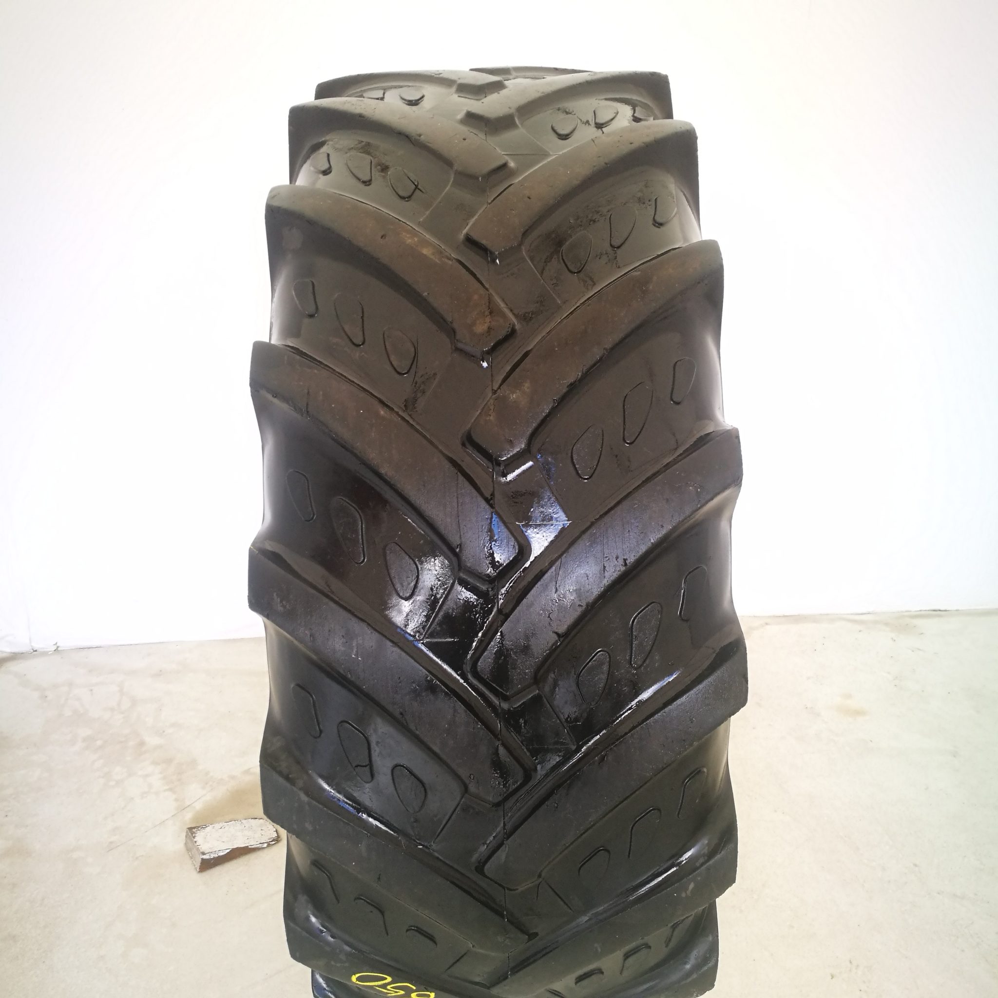  Cauciucuri 580/70R38 Kleber