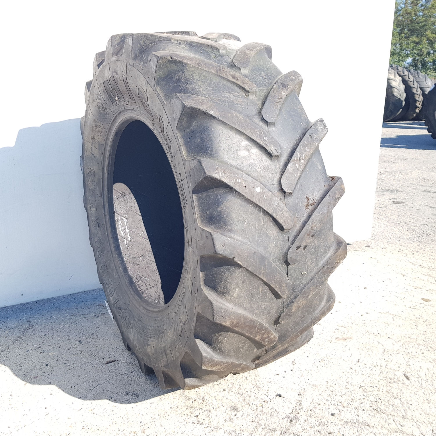  Cauciucuri 440/65 24  Michelin